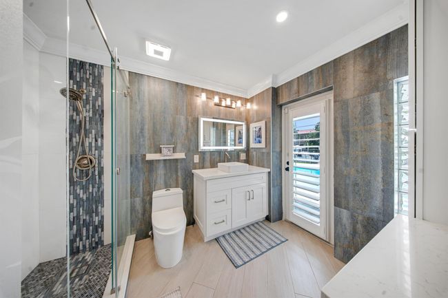 4030 Ne 25 Th Ave, House other with 3 bedrooms, 3 bathrooms and null parking in Lighthouse Point FL | Image 18