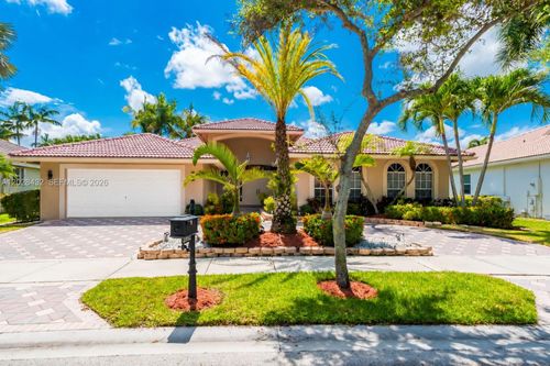 3852 Oak Ridge Cir, Weston, FL, 33331-3701 | Card Image