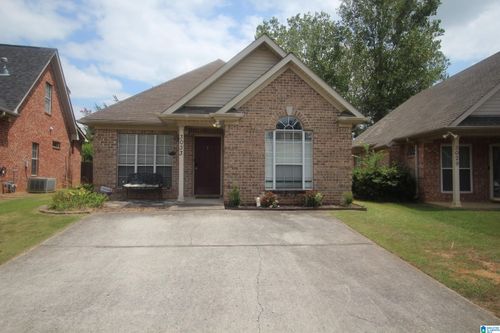 3033 Summit Dr, Fultondale, AL, 35068-6012 | Card Image