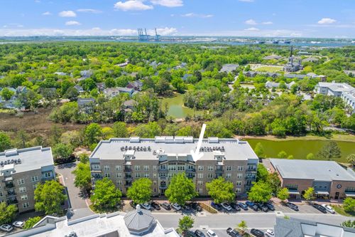 unit-405-125 Pier View St, Daniel Island, SC, 29492-8446 | Card Image
