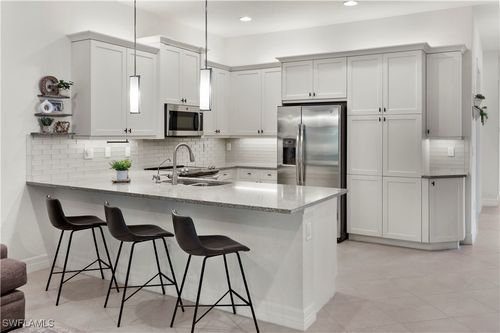 11989 Five Waters Cir, FORT MYERS, FL, 33913-9361 | Card Image