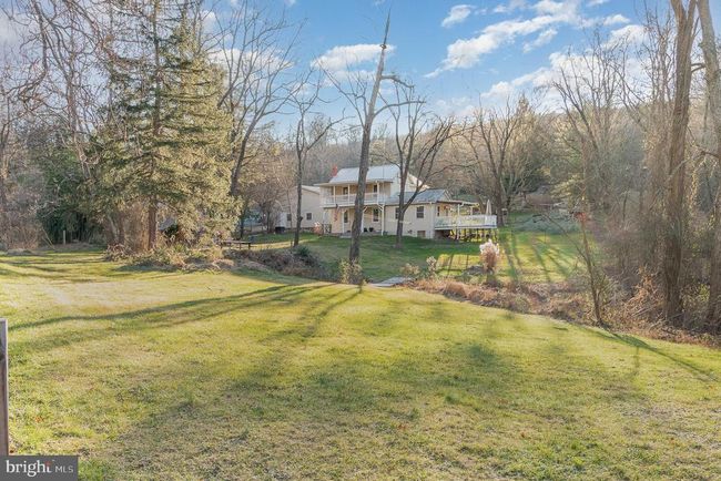 8 E Locust St, House other with 3 bedrooms, 1 bathrooms and null parking in MOUNT HOLLY SPRINGS PA | Image 34