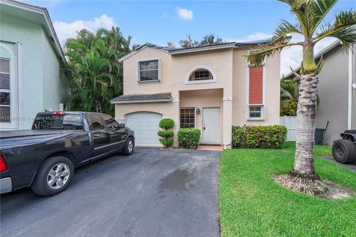 9870 Nw 2nd St, Plantation, FL, 33324-7219 | Card Image