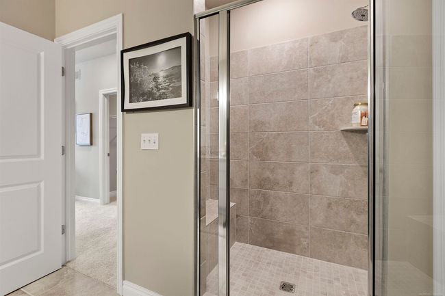 Shower | Image 21