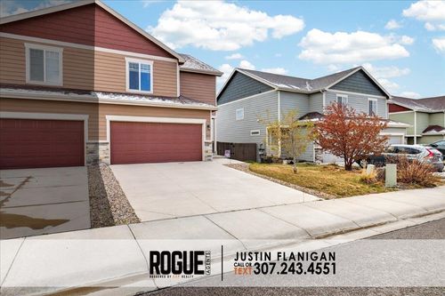 3215 Carbide Trail Rd, Casper, WY, 82604-5460 | Card Image