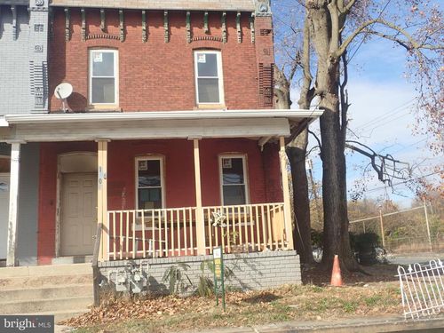 1402 W 3rd St, CHESTER, PA, 19013-3412 | Card Image