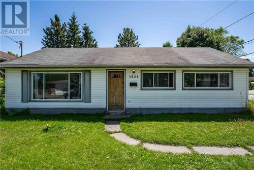 1653 Gemmell St, Sudbury, ON, P3A1H3 | Card Image
