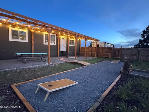 635 E Laramie Dr, Williams, AZ, 86046-5017 | Card Image