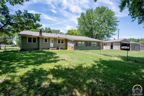 2308 Anderson Rd, Lawrence, KS, 66046-5050 | Card Image