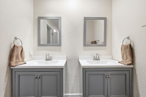 807 Windcrest Dr, Keller, TX, 76248-2474 | Card Image