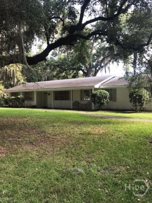 17 Piney Point Rd, savannah, GA, 31410-3555 | Card Image