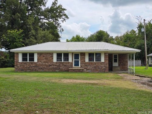 296 Old Military Rd E, Colt, AR, 72326-8064 | Card Image