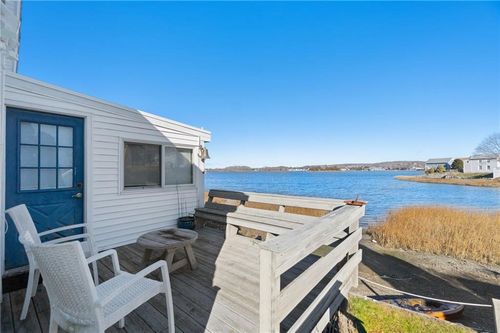 2-15 Cedar Ave, Portsmouth, RI, 02871-4501 | Card Image