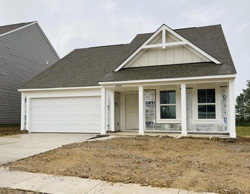 2066 Longmeadow Ln, Batavia, OH, 45103-3625 | Card Image