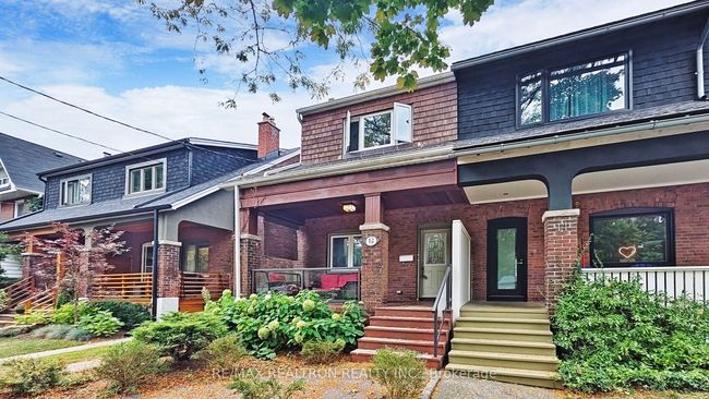 12 Lark St, House attached with 4 bedrooms, 3 bathrooms and 1 parking in Toronto ON | Image 4