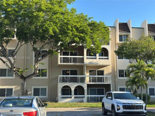b-214-7705 Camino Real, Miami, FL, 33143-7167 | Card Image