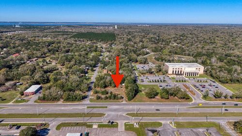3981 Avalon Blvd, Milton, FL, 32583 | Card Image