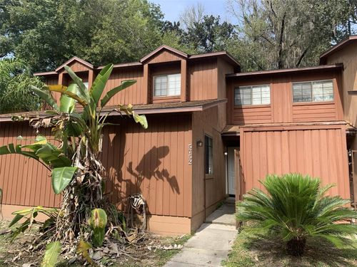 5752 Sw 8th Pl, GAINESVILLE, FL, 32607-3885 | Card Image