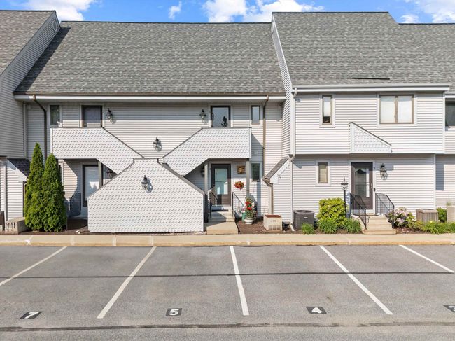 APT-5 - 33 River Front Dr, Condo with 1 bedrooms, 2 bathrooms and null parking in Manchester NH | Image 22