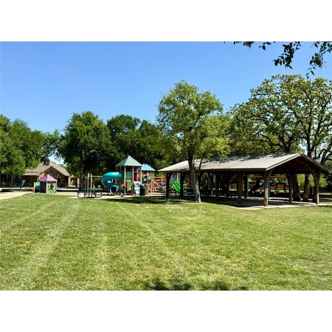 Neighborhood playground and pavillion area | Image 40