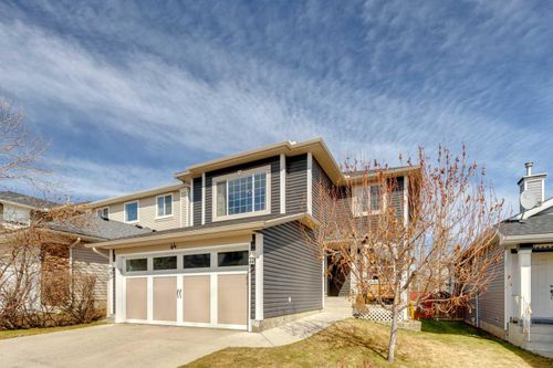 44 Bridlewood Gardens Sw, Home with 4 bedrooms, 2 bathrooms and 4 parking in Calgary AB | Card Image