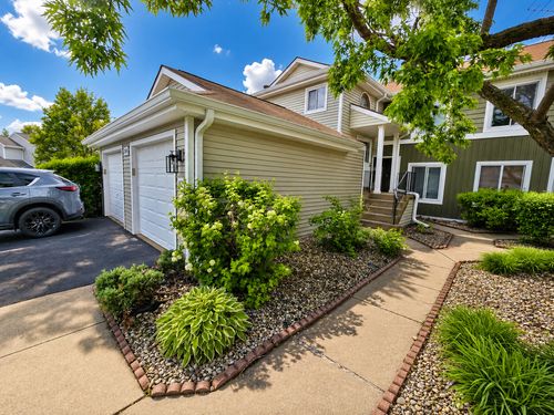a1-2474 Brunswick Cir, Woodridge, IL, 60517-2046 | Card Image