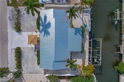 16091/093 Porto Bello Street, Bokeelia, FL, 33922 | Card Image