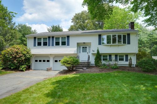 14 Fay Ln, Northborough, MA, 01532-1303 | Card Image