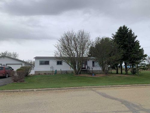 4601 50 Avenue, Daysland, AB, T0B1A0 | Card Image