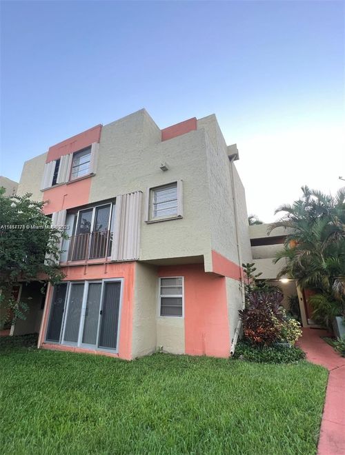 apt-209c-9321 Sw 4th St, Miami, FL, 33174-2246 | Card Image