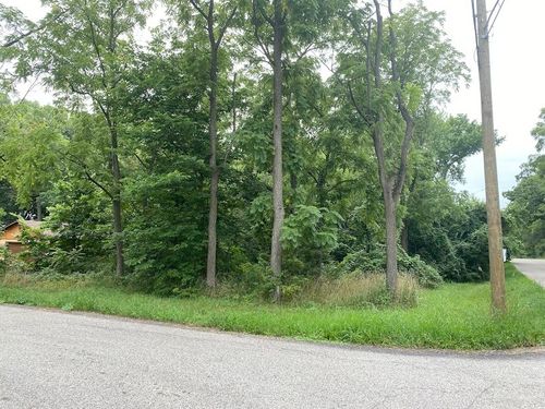 39490 N Summerside Dr, Antioch, IL, 60002-8424 | Card Image