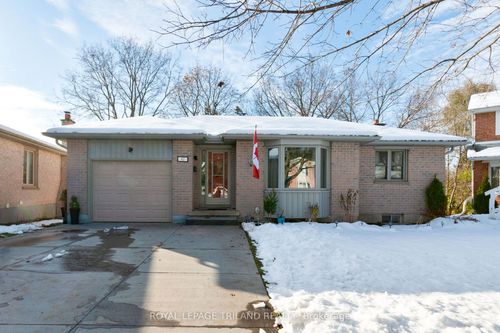 42 Benedict Crt, London, ON, N5Y5H6 | Card Image