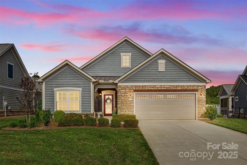 16020 Clear Creek Farm Rd, Matthews, NC, 28105-4253 | Card Image