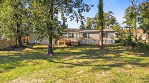 16889 Springfield Dr, Conroe, TX, 77302-7305 | Card Image