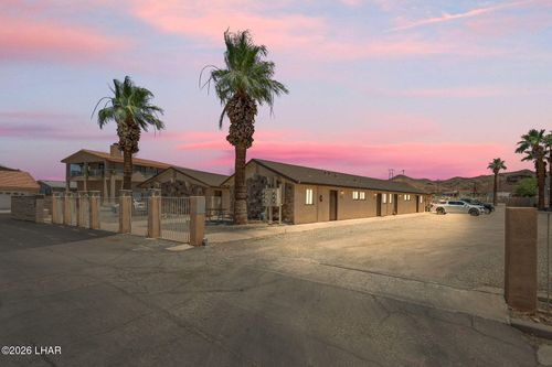 2-9122 Riverside Dr, Parker, AZ, 85344-8093 | Card Image