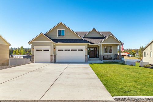 60829 Westview Dr, Nine Mile Falls, WA, 99026-5121 | Card Image