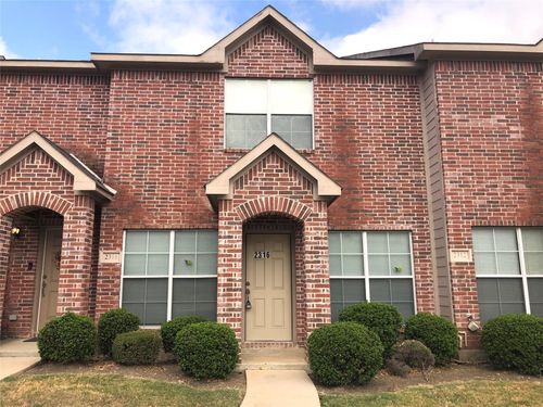 2316 Calendar Ct, Grand Prairie, TX, 75050-7621 | Card Image