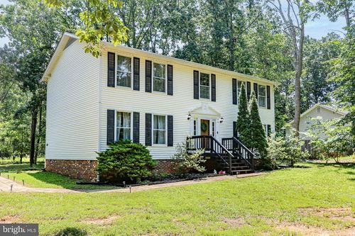 13610 Flank March Ln, SPOTSYLVANIA, VA, 22551-8318 | Card Image