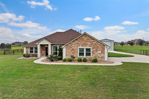 5649 Pioneer Trl, Sealy, TX, 77474-2295 | Card Image