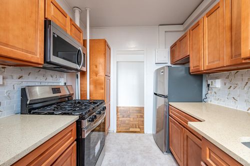 apt-9c-1705 Purdy St, Bronx, NY, 10462-6356 | Card Image
