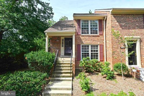 a-2406 S Walter Reed Dr, ARLINGTON, VA, 22206-1175 | Card Image