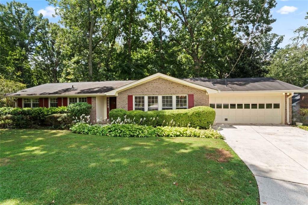Bonnie Ln, Lilburn, GA 30047