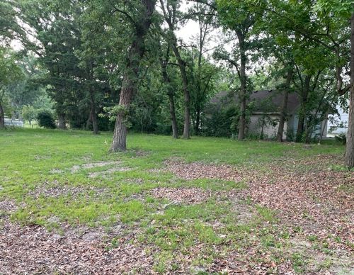 8619 85th Ct, Hickory Hills, IL, 60457-1011 | Card Image