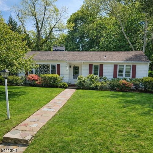 18 White Birch Ter, Caldwell, NJ, 07006-6017 | Card Image