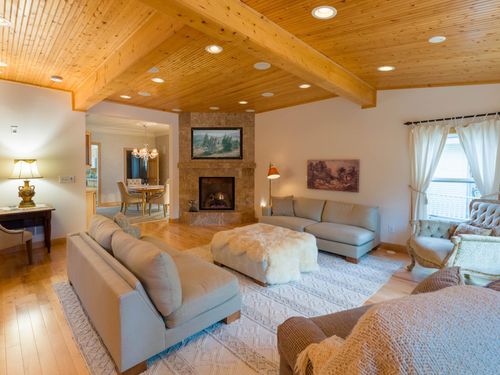 3801 Lyndale Ave S, Minneapolis, MN, 55409-1128 | Card Image