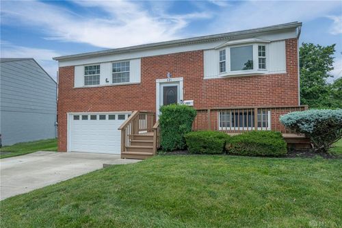 321 Ellenwood Dr, West Carrollton, OH, 45449-2126 | Card Image