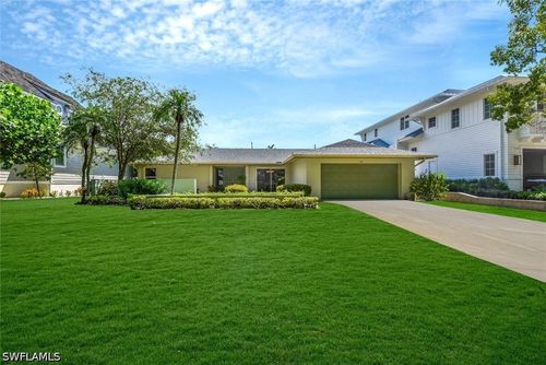 150 1st Ave N, Naples, FL, 34102-5903 | Card Image