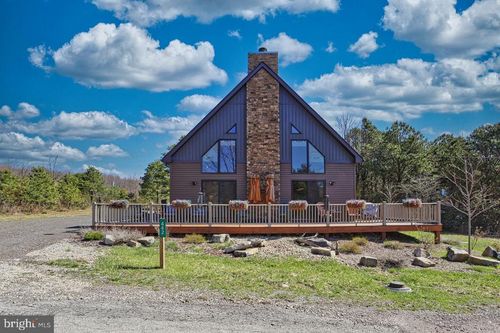 442 Grosbeak Dr, Terra Alta, WV, 26764-2728 | Card Image