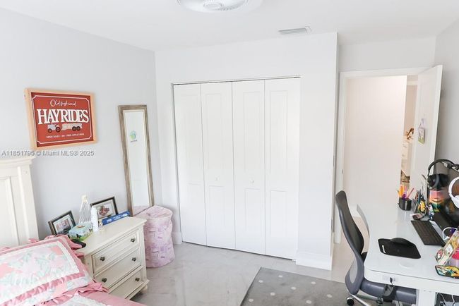 3813 Sw 149 Th Pl, House other with 4 bedrooms, 3 bathrooms and null parking in Miami FL | Image 28