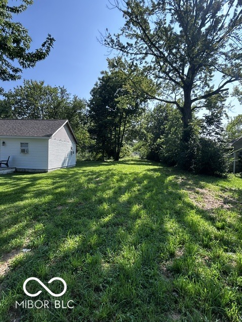 Land in Indianapolis 5